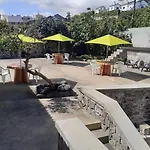 Bed & Breakfast Basaltic