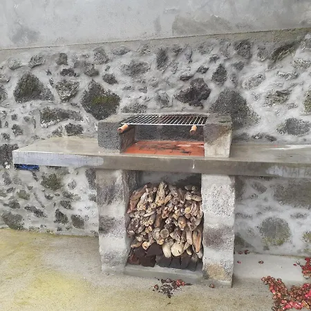 Basaltic * Achadinha