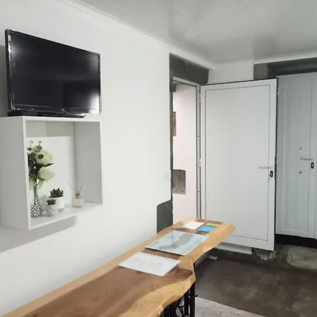 Nocleg ze śniadaniem Basaltic *