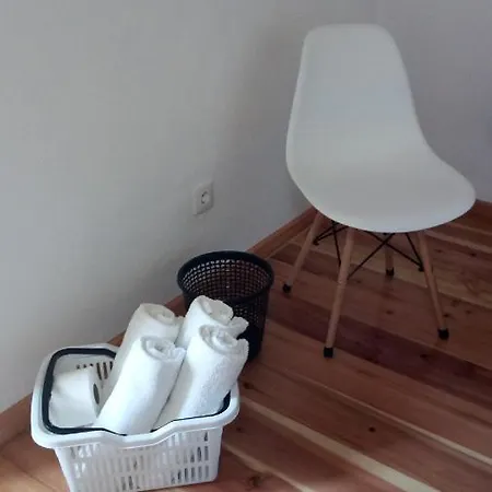 Basaltic Nocleg ze śniadaniem *