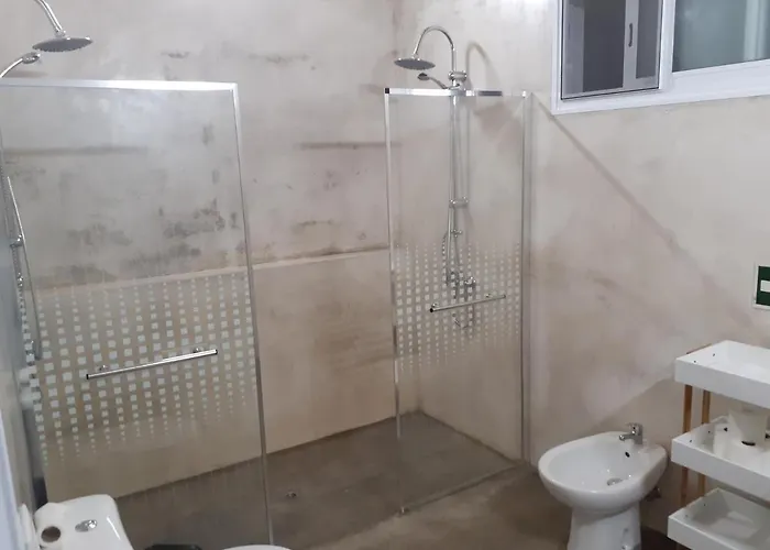 ベッド・アンド・ブレックファスト Basaltic *