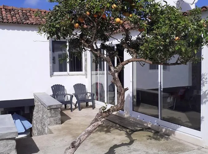 Basaltic * Achadinha