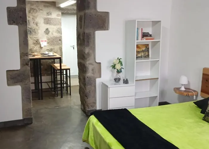 Basaltic ベッド・アンド・ブレックファスト Achadinha