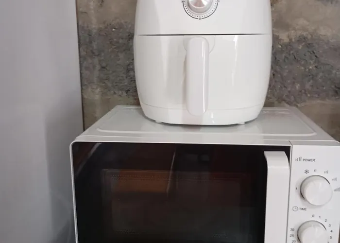 ベッド・アンド・ブレックファスト Basaltic *