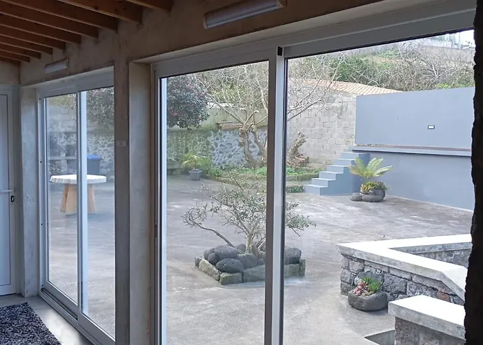 ベッド・アンド・ブレックファスト Basaltic Achadinha